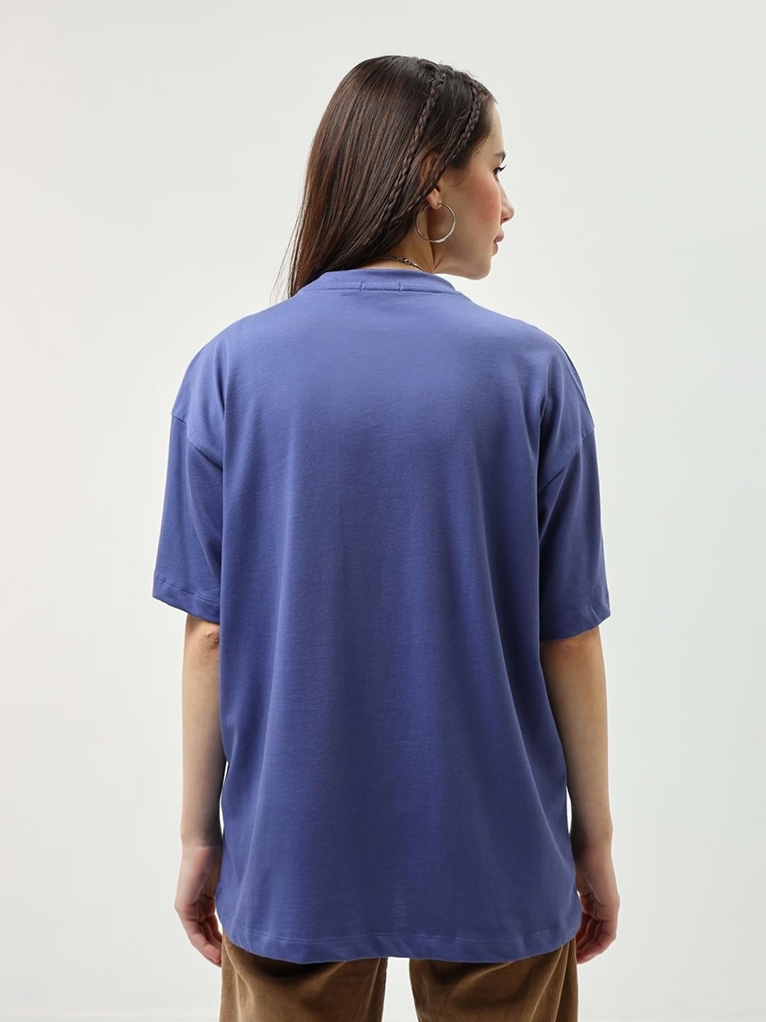 Bewakoof Official Disney Merchandise Women's 100% Cotton Graphic Print Oversized Fit Round Neck T-Shirt