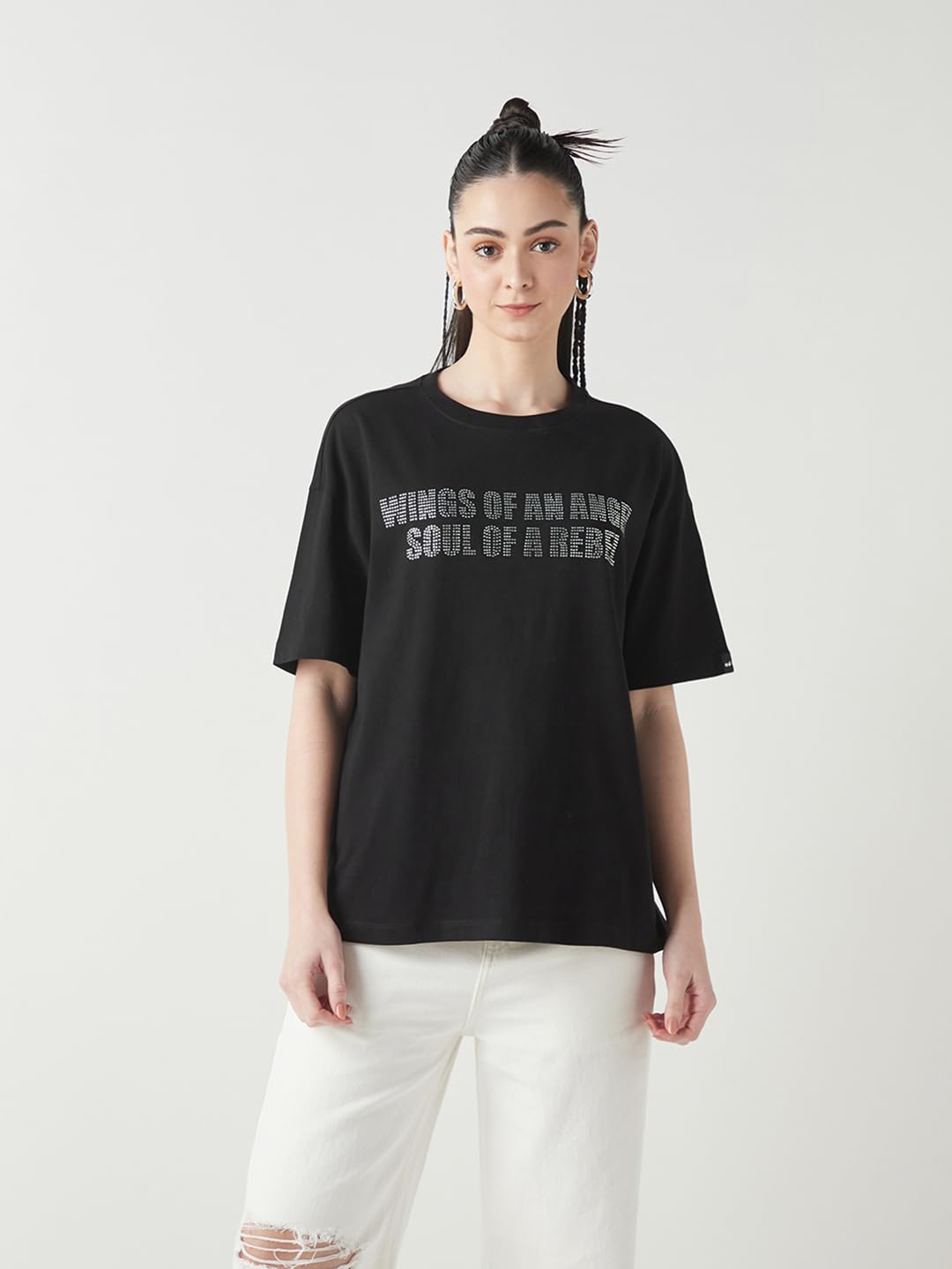 Bewakoof Official Garfield Merchandise Women's Graphic Printed Oversized Fit Half Sleeve Round Neck Cotton Jersey T-Shirt