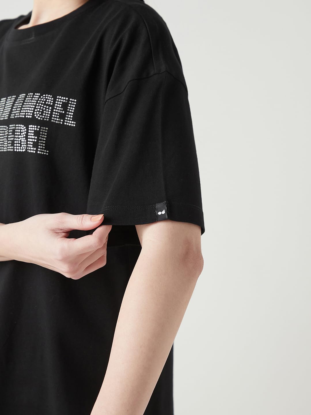 Bewakoof Official Garfield Merchandise Women's Graphic Printed Oversized Fit Half Sleeve Round Neck Cotton Jersey T-Shirt