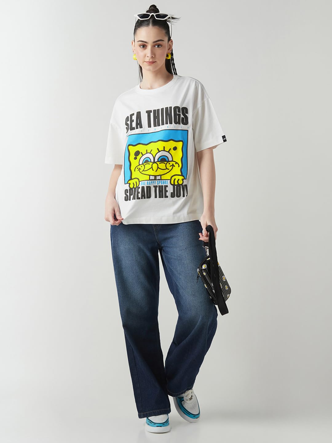 Bewakoof Official Garfield Merchandise Women's Graphic Printed Oversized Fit Half Sleeve Round Neck Cotton Jersey T-Shirt