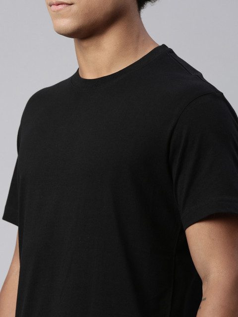 Levis Men Soft Pure Cotton Round Neck Half Sleeve Tshirt