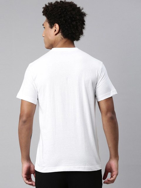 Levis Men Soft Pure Cotton Round Neck Half Sleeve Tshirt