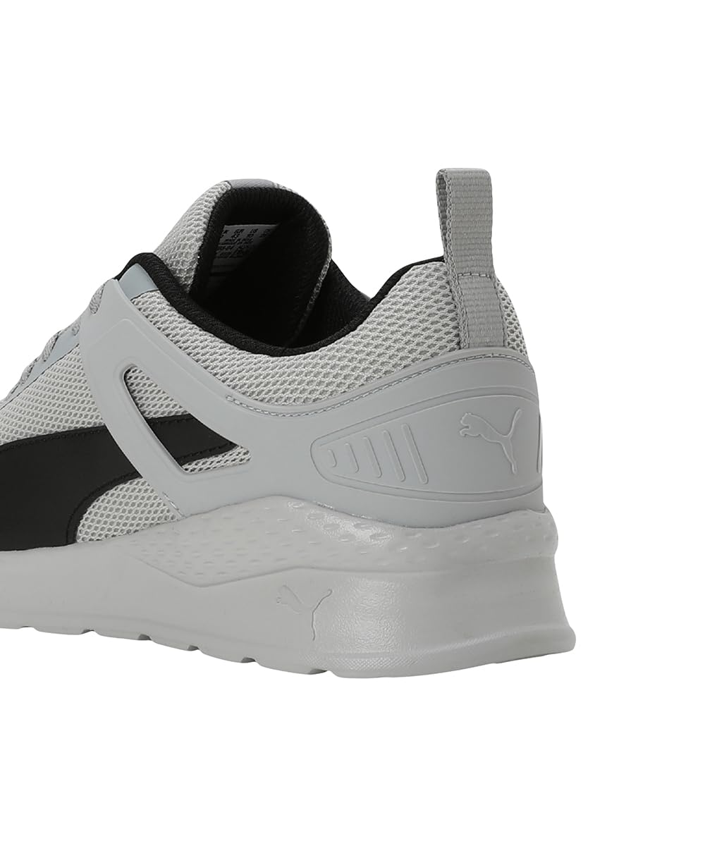 Puma Men Amaze Runner Sneaker