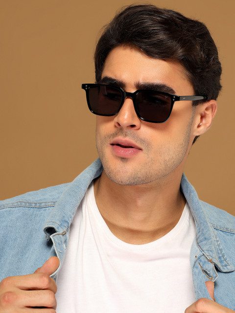 Voyage Unisex Black Lens & Black Wayfarer Sunglasses with UV Protected Lens