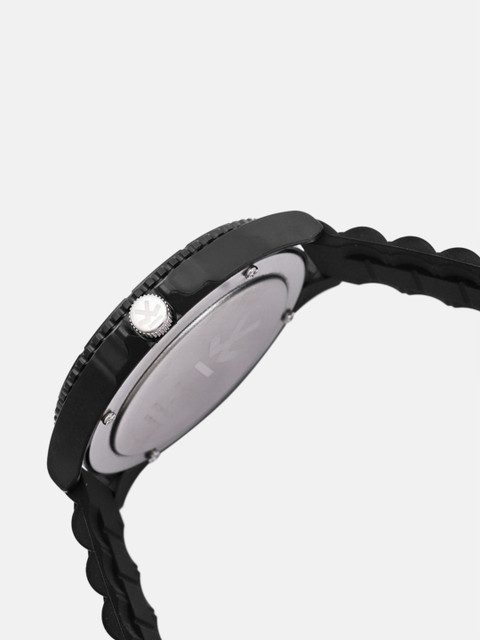 WROGN Men Printed Dial & Straps Analogue Watch WRGN137D