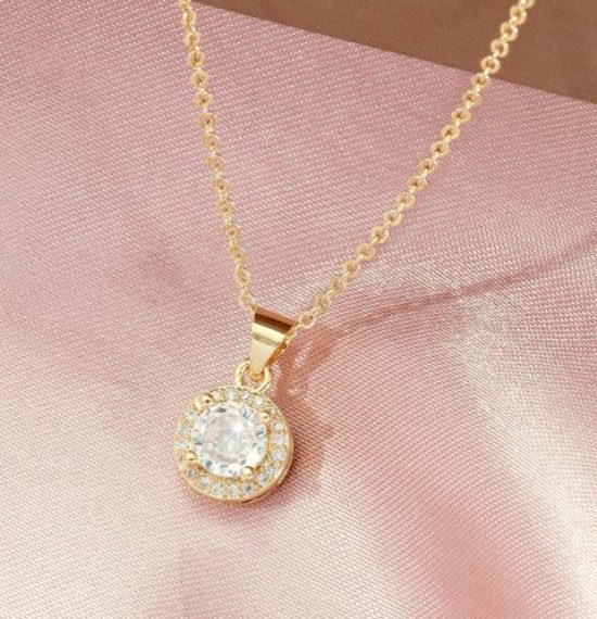 SALTY Stone Studded Gleam Kiss Pendant & Chain Jewellery Accessories